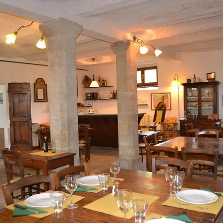 Two-room In Tuscan Rustic Style La Lama